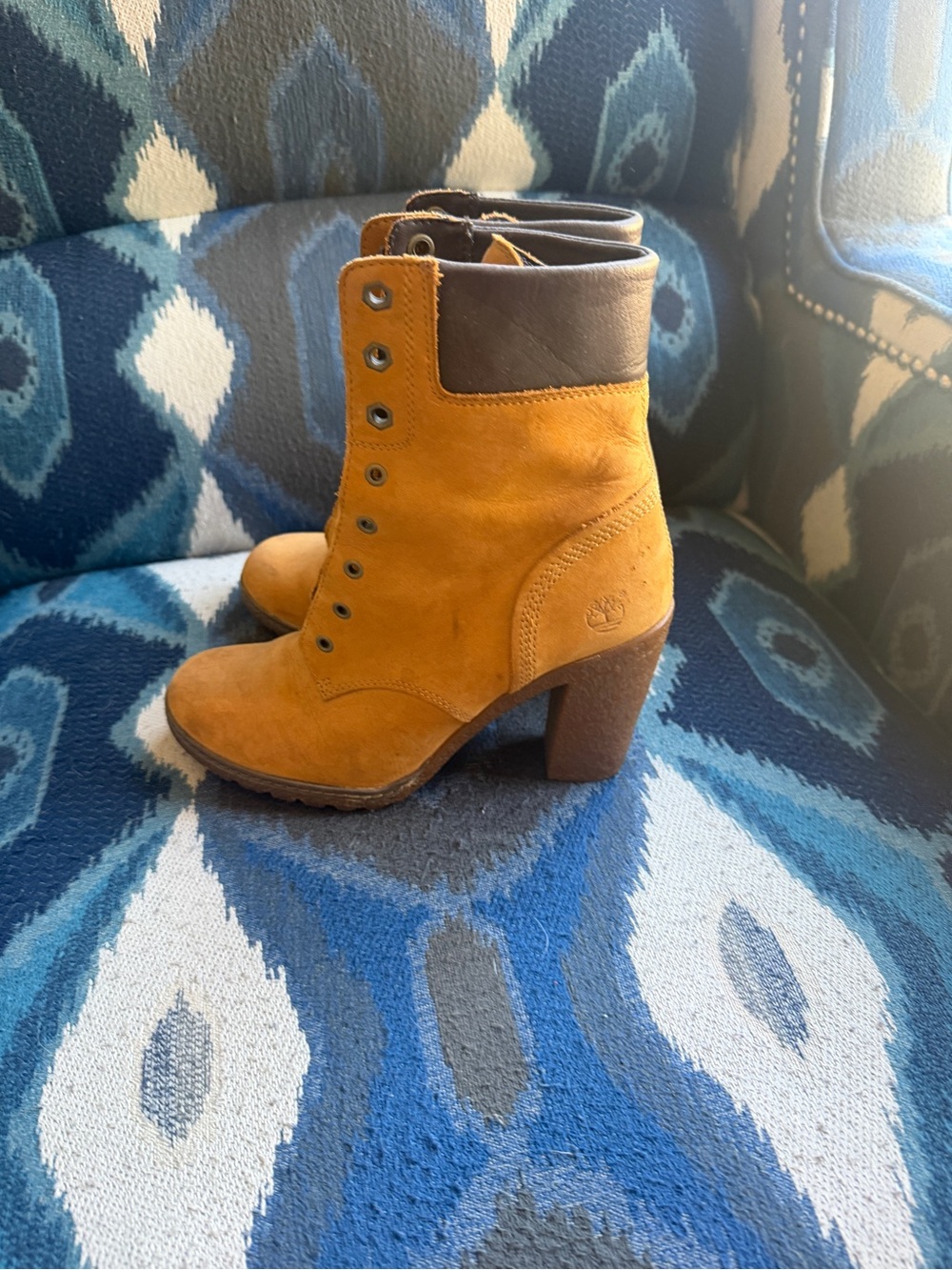Timberland Women's Tan Leather Lace-Up Heeled Boots - Picture 4 of 10